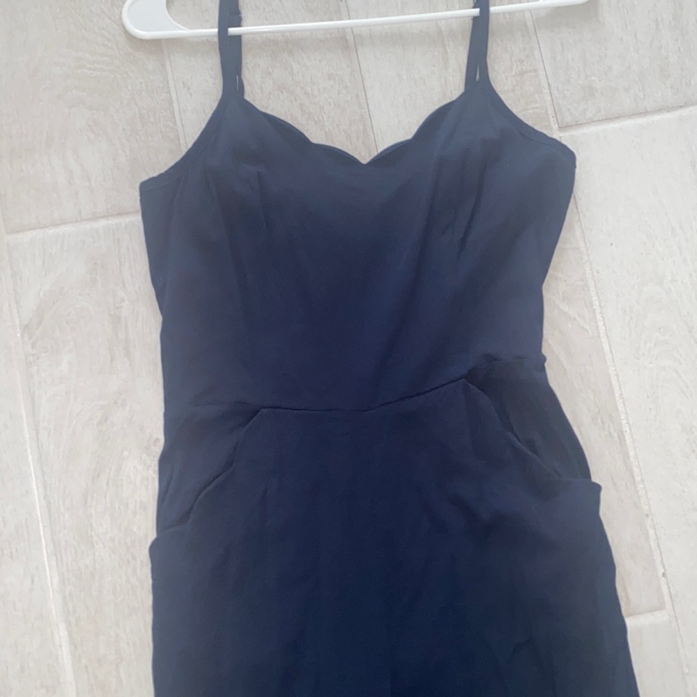 Super flattering scalloped neckline cut out back jumper with POCKETS!